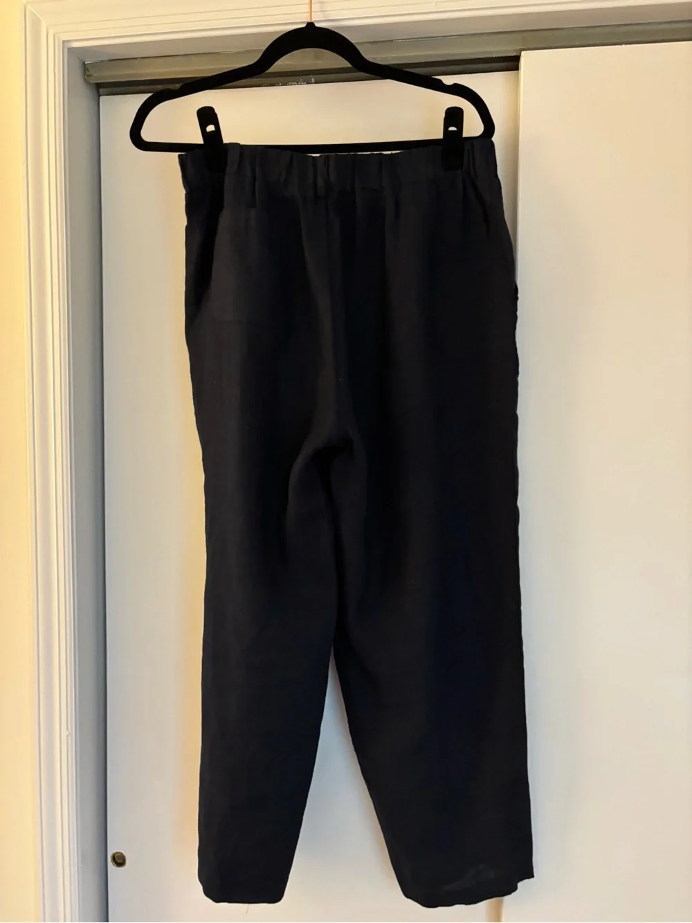 Quince Navy blue linen pants